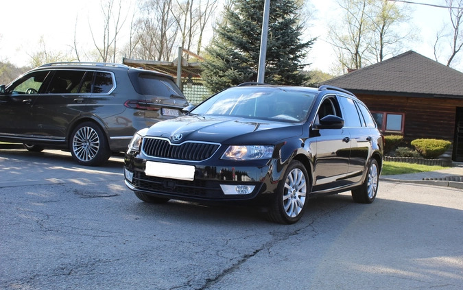 Skoda Octavia cena 46900 przebieg: 154000, rok produkcji 2016 z Bobowa małe 301